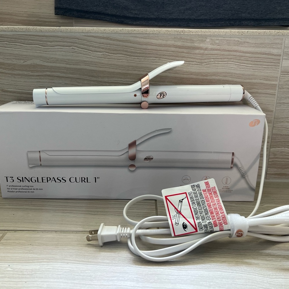 T3 SINGLEPASS CURL 1” Professional Curling Iron